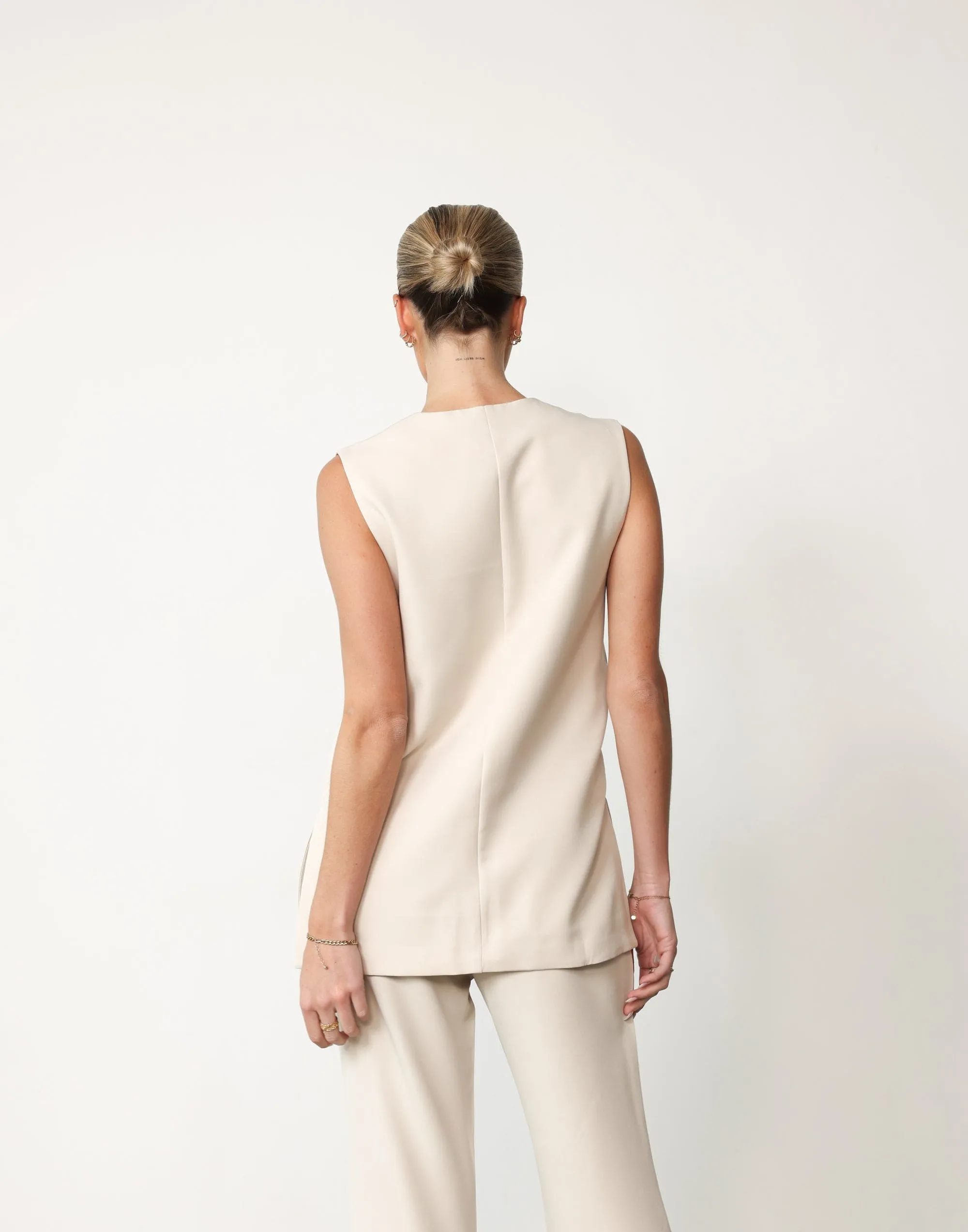 Montemayor Top (Beige)