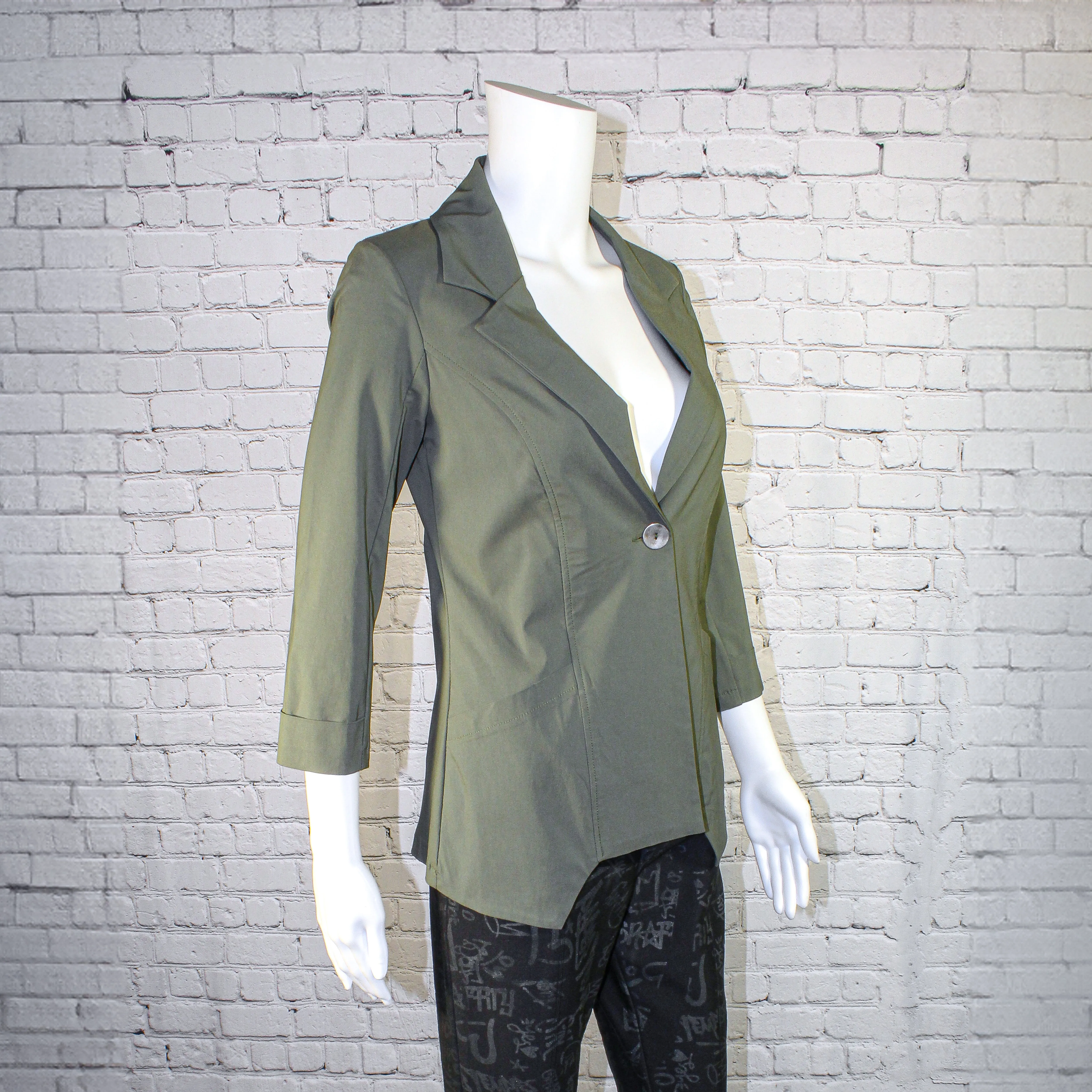 NEW! Jiffy Jacket in Olive by Porto