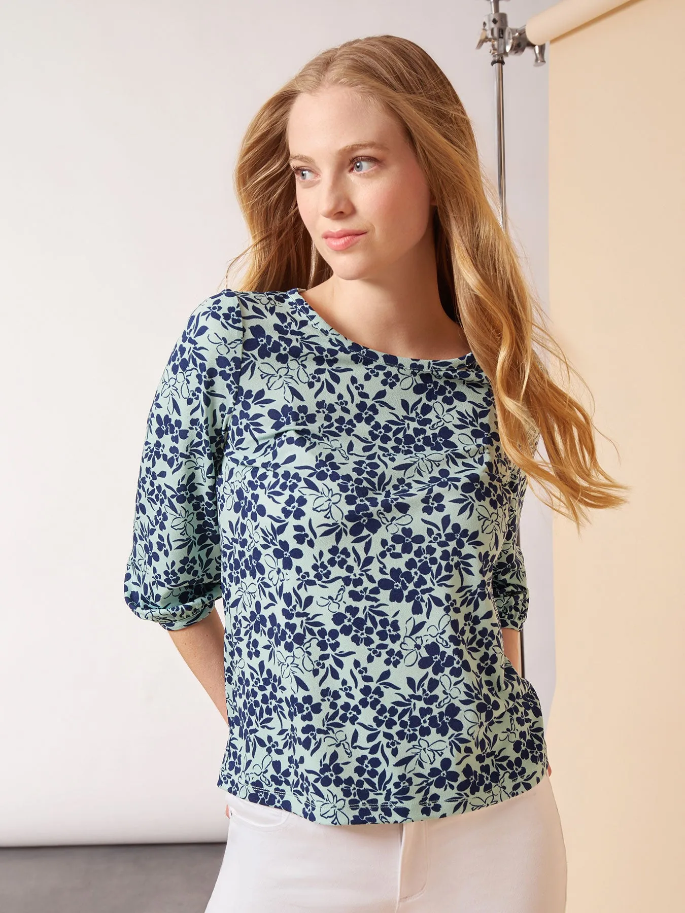 Printed Moss Crepe Puff Sleeve Top