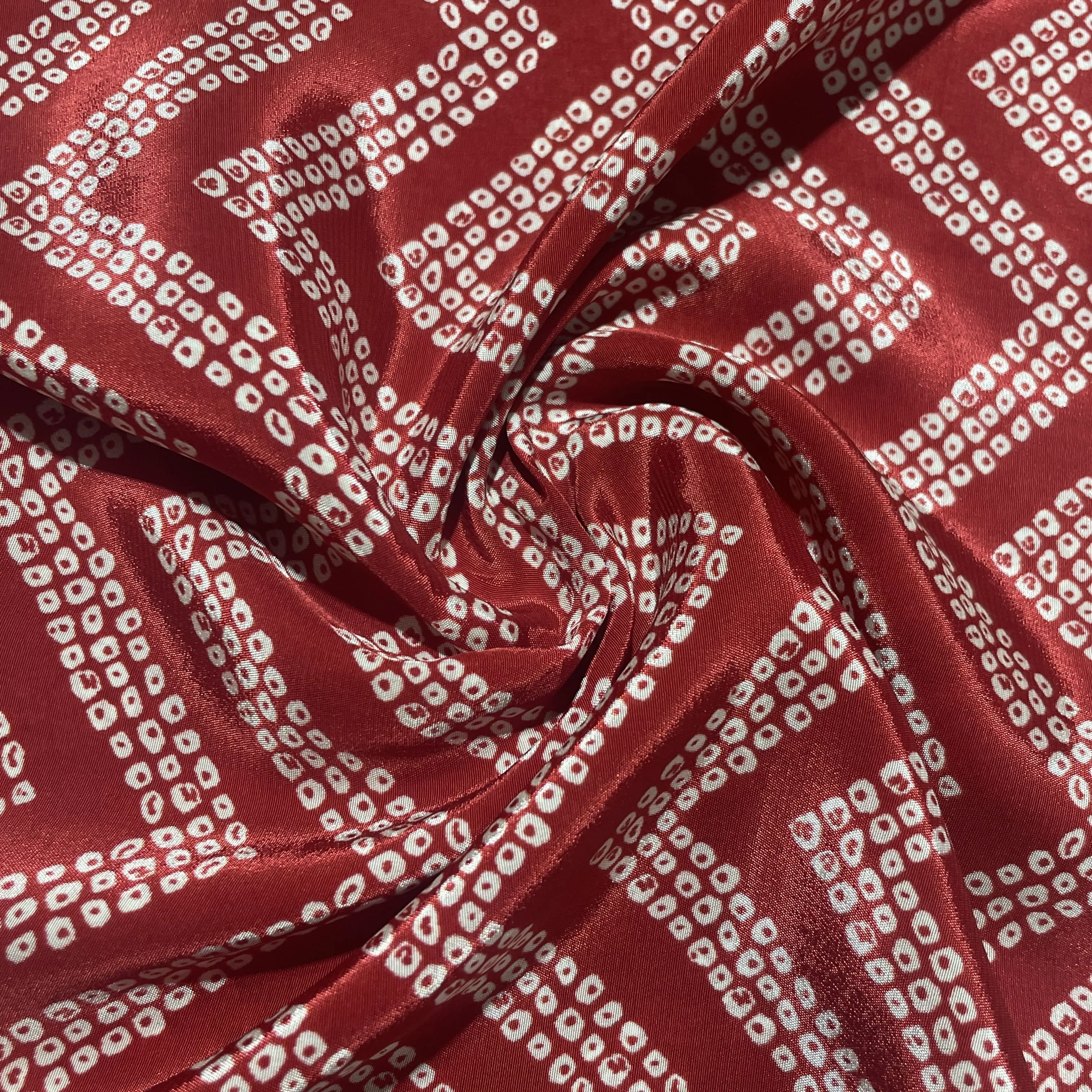 Red Bandhani Print Crepe Fabric 18163