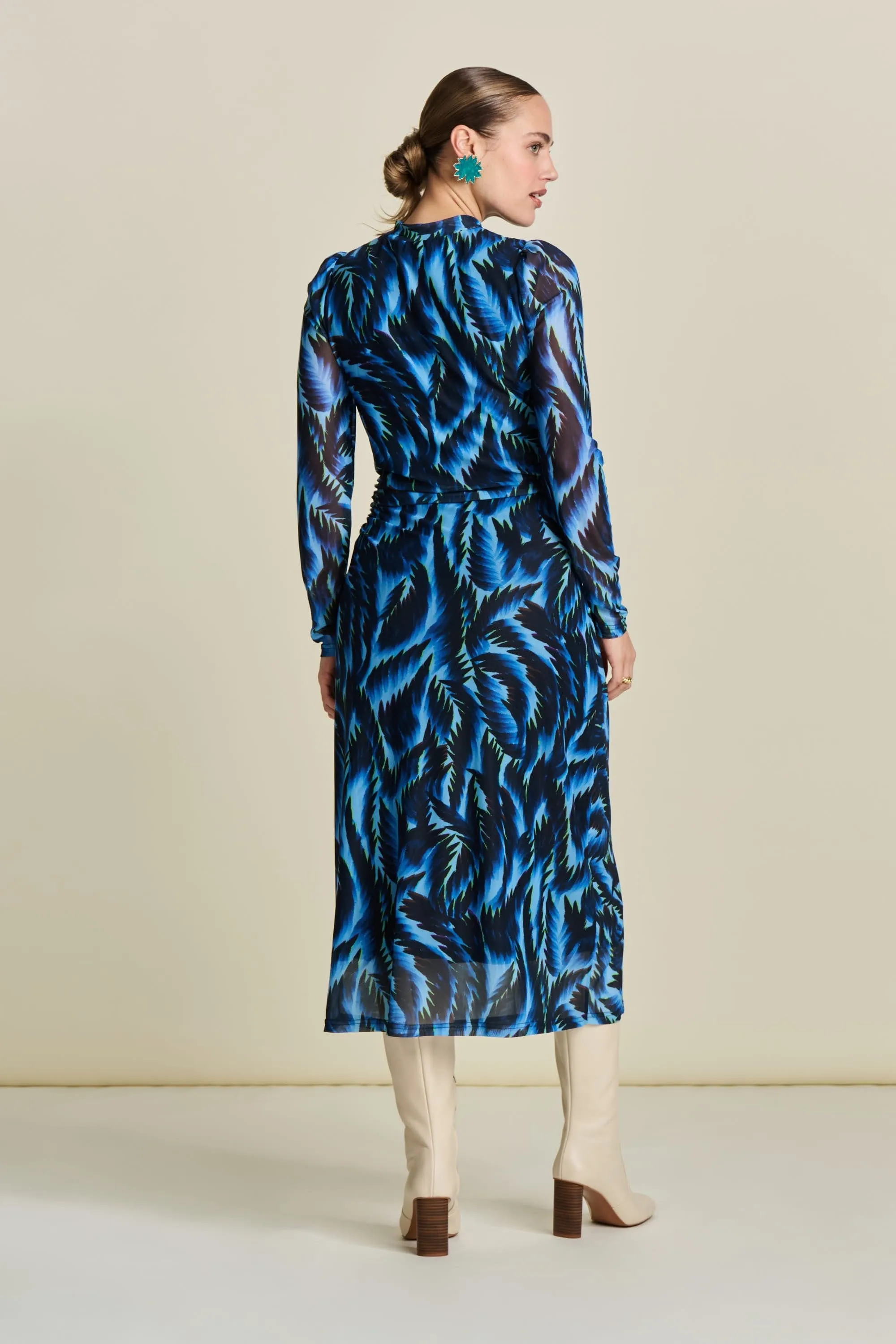 ROBE - Feathers Blue Mesh