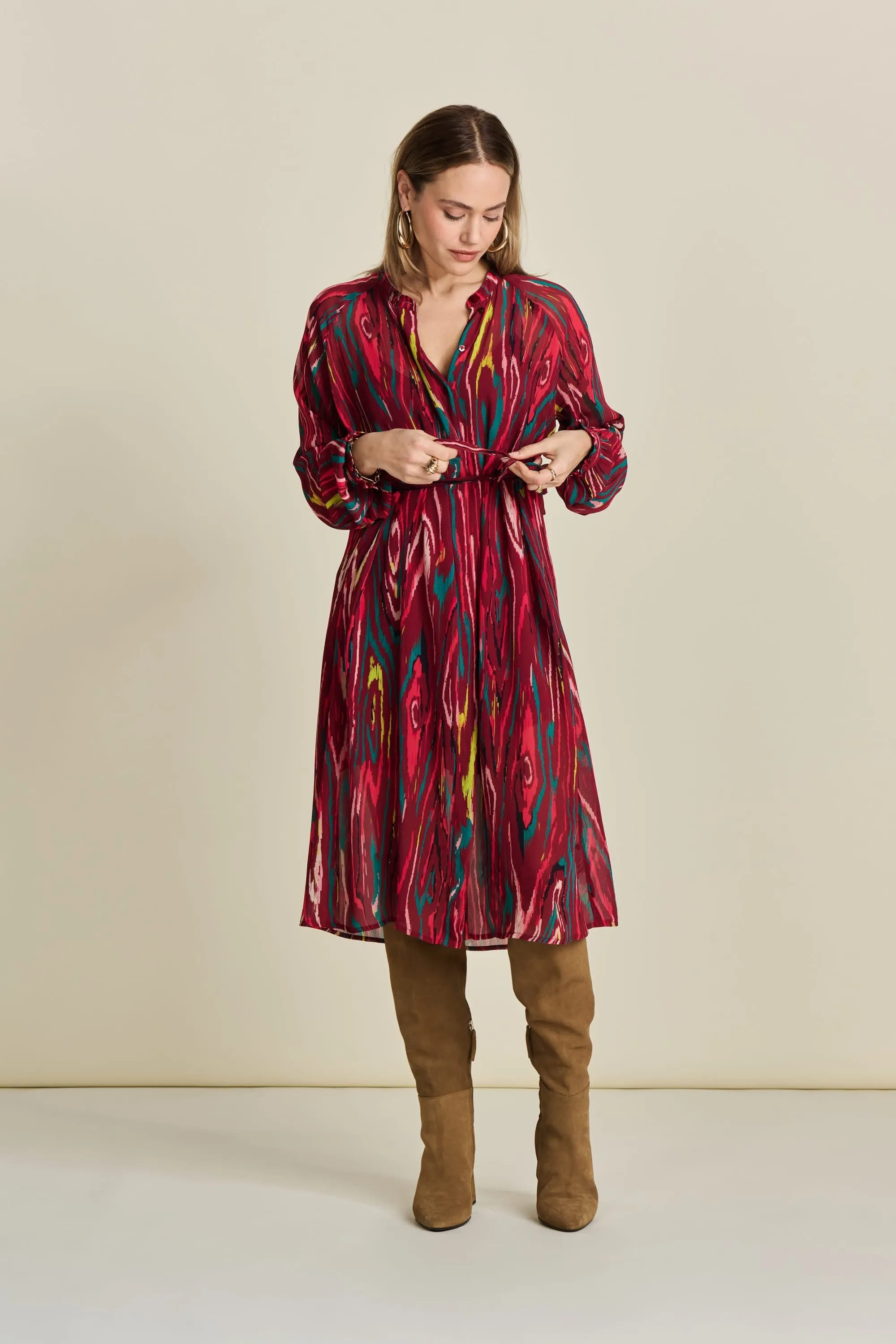 ROBE - Woody Burgundy Red