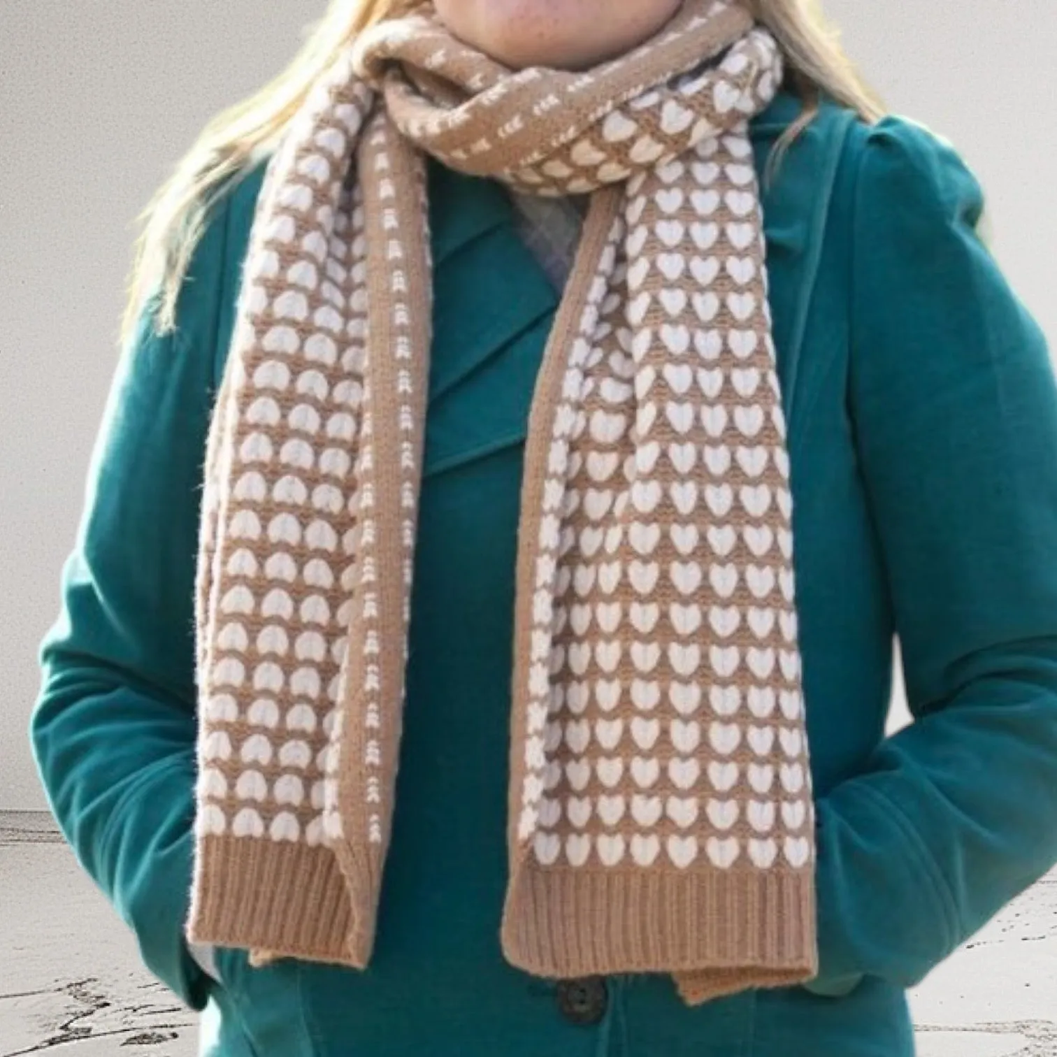 Zelly 10558 Knitted Hearts Scarf (3 Colours)