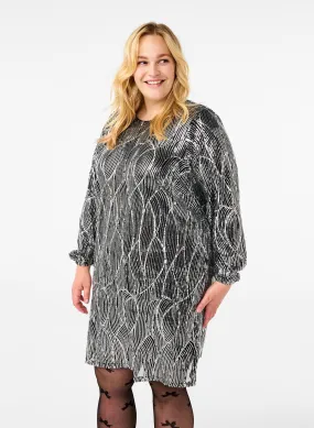 Zizzi Zikka Sequin Dress in Silver